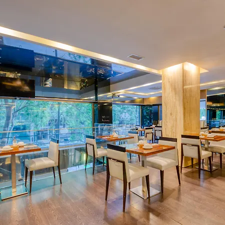 Turim Av. Liberdade Hotel-3